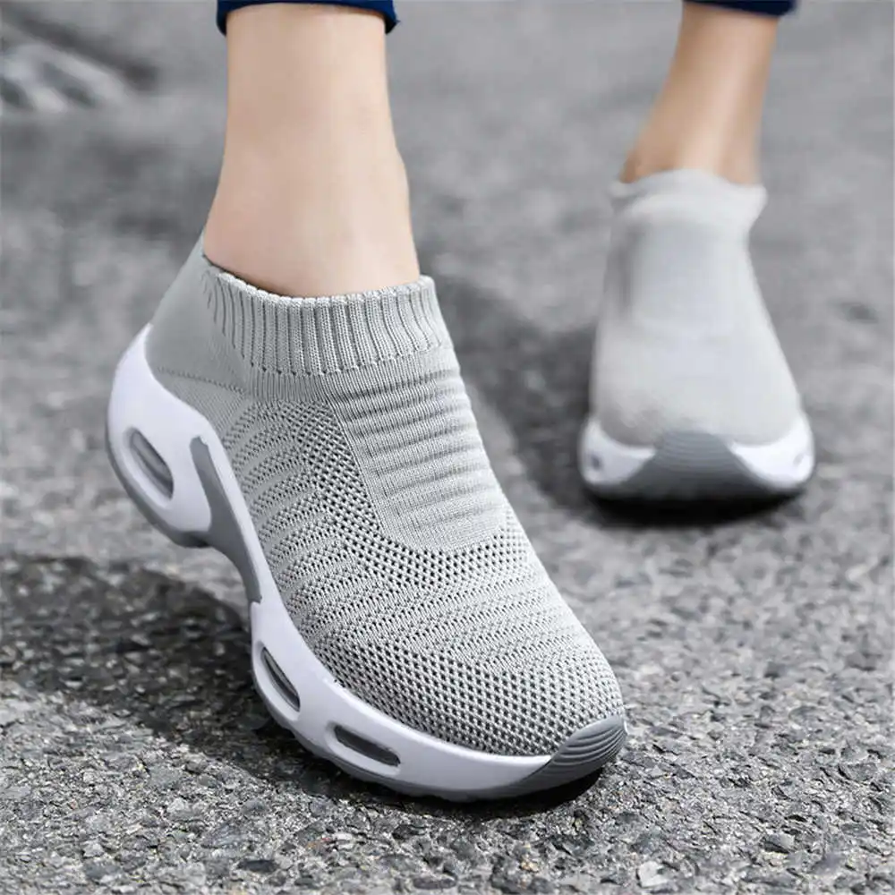 Taglia grande numero 38 Stival - Women Shoes Sneakers recensione e prezzo