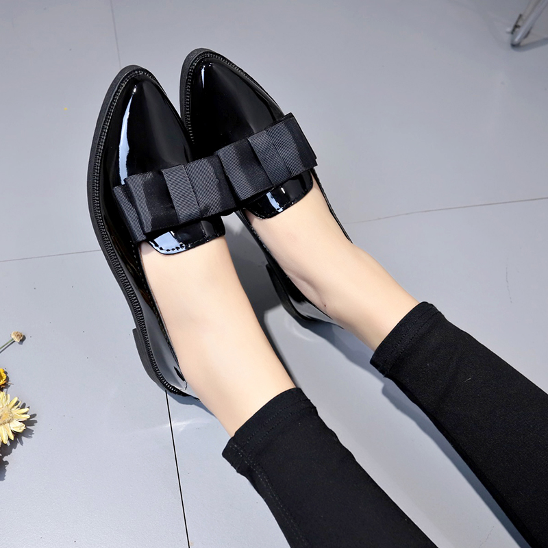 Mocassini a Punta in Pelle Ver - Women Shoes Formal recensione e prezzo
