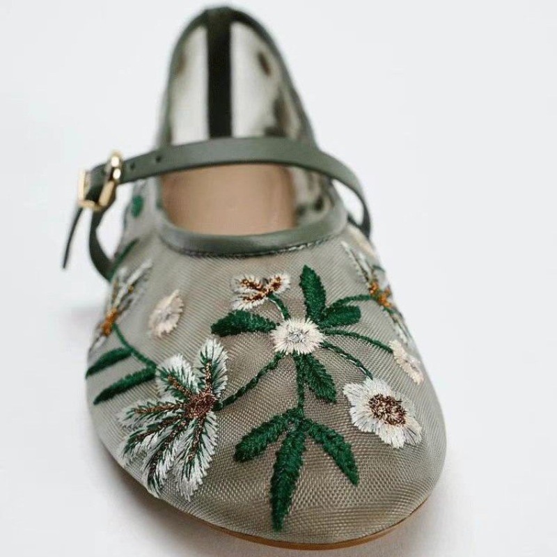Nuove Scarpe da Donna Autunno  - Ballet Flat Women recensione e prezzo