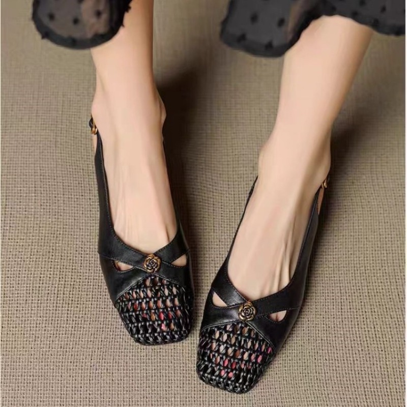 Sandali chiusi da donna in sti - Square Toe Mule recensione e prezzo