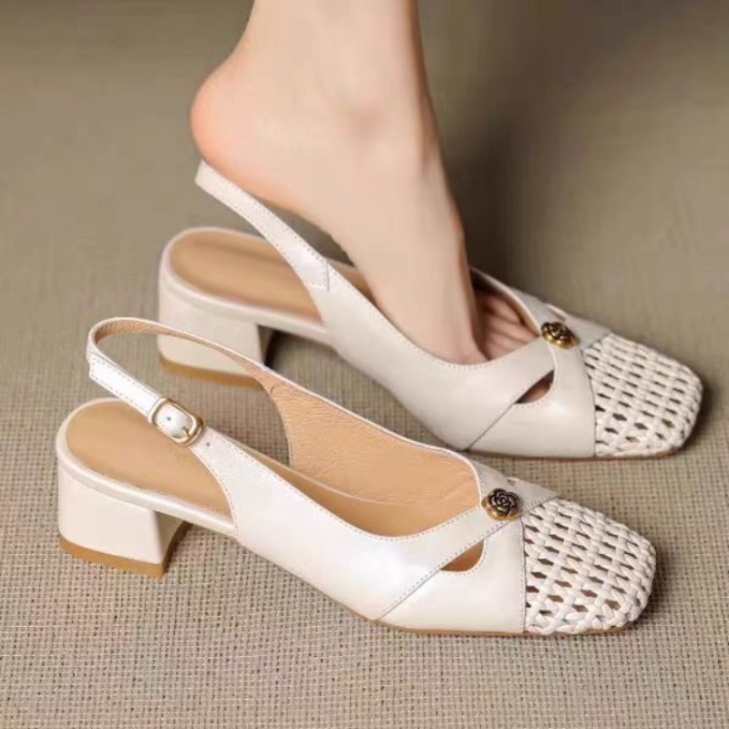 Sandali chiusi da donna in sti - Square Toe Mule recensione e prezzo