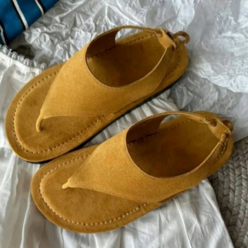 Sandali infradito minimalisti  - Thong Flat Sandal recensione e prezzo