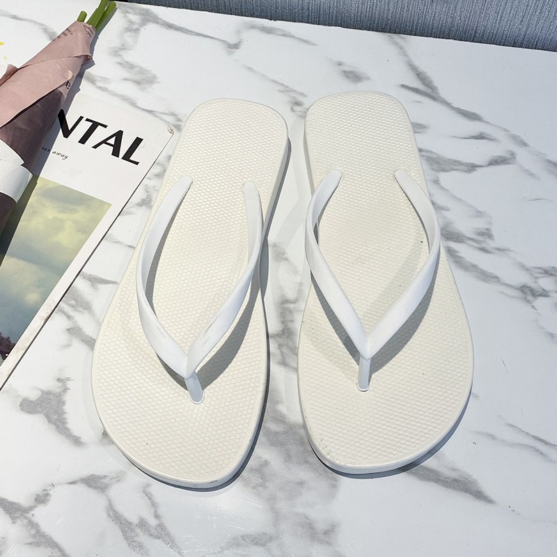 Ciabatte Estive Antiscivolo a  - Thong Flat Sandal recensione e prezzo