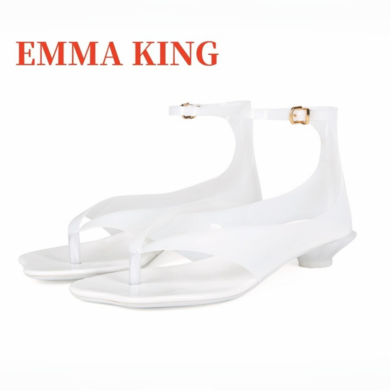 Sandali infradito da donna in  - Thong Flat Sandal recensione e prezzo